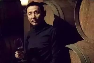 不喝酒的男人和喝酒的男人…男人的一生，絕大多數時間應該是和…