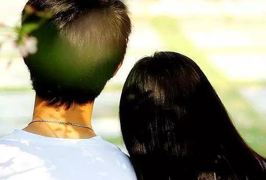 娘家陪嫁房被小姑占了三年，拿律師函叫她搬，她挺挺肚子落慌而逃