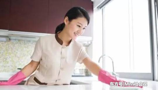 爺爺去世，7歲女孩去陰間走了一圈，隔天醒來鄰居家搭起了靈堂