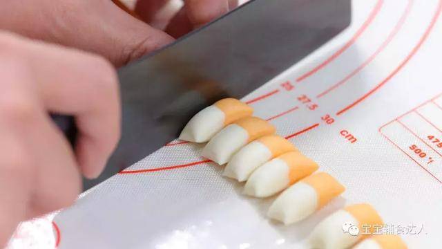 - 雙色小饅頭 -「護眼功臣」真不是吹的！一口一個，鬆軟好消化