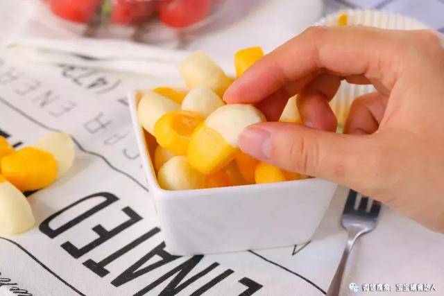 - 雙色小饅頭 -「護眼功臣」真不是吹的！一口一個，鬆軟好消化