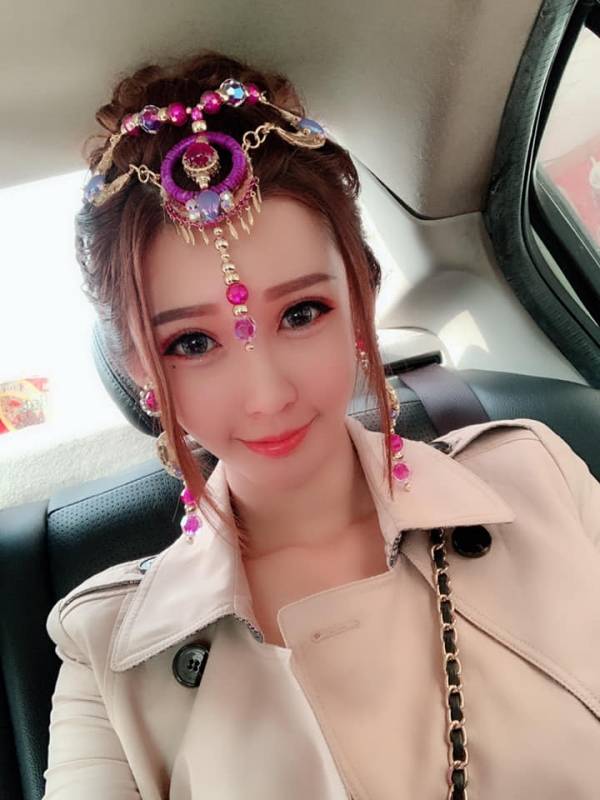 全台最美禮生！廟宇祭典驚見「仙女級神明侍女」　本尊被神出「逆天美腿」信徒秒暴動：下凡來的