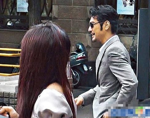 晴天霹靂！男神結婚了！45歲金城武老婆近照曝光！一個轉身超美側顏讓網友看傻：女神降臨人間！