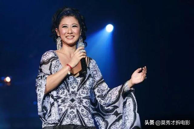 58歲葉倩文正面高清照片曝光，似乎輸給了同框的72歲汪明荃