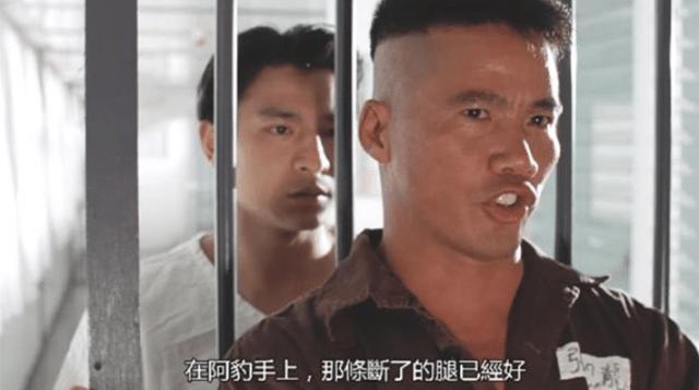 昔日的古惑仔都老了，曾經的「生番」也變得慈祥，唯獨他沒變!