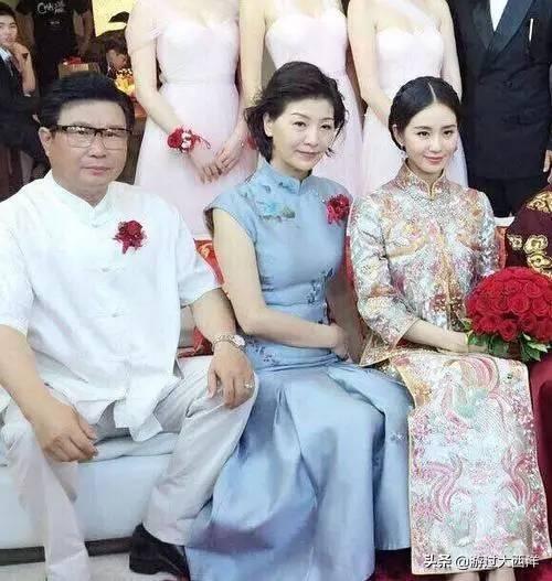 劉詩詩家庭背景曝光！和成龍李連杰是這關係