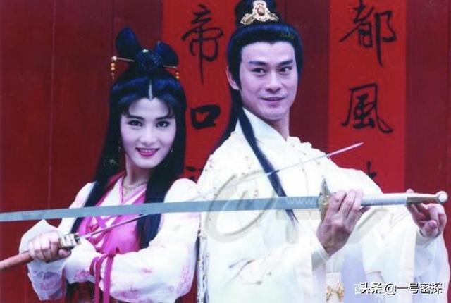 最美打女接班楊紫瓊，當紅卻癱瘓，凍齡被說整容，情路坎坷無人娶