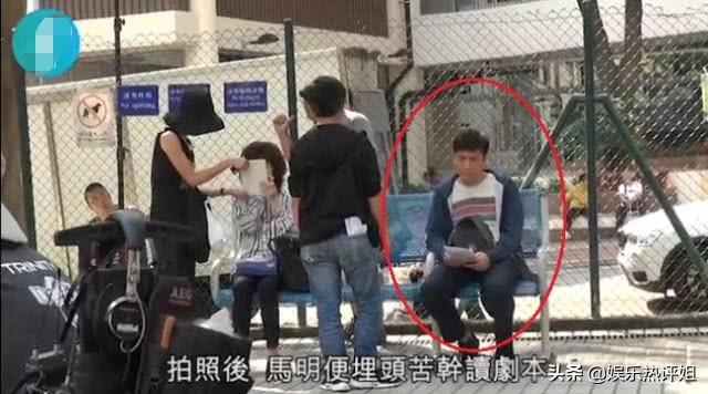 黃心穎避走美國，馬國明仍舊牽掛著對方，近照一臉憔悴還瘦了很多！