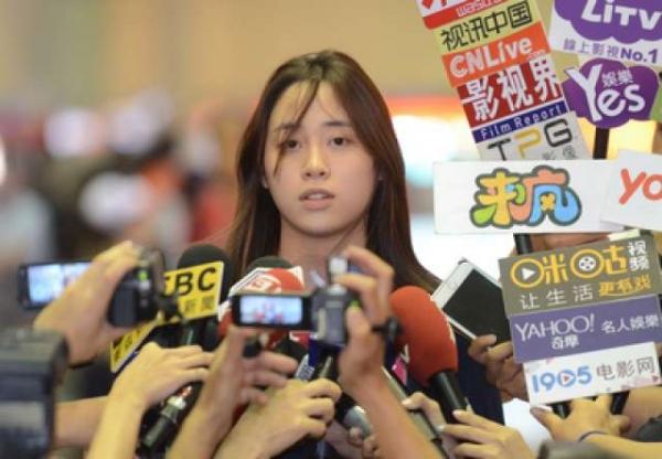 星２代「歐陽娣娣」長大了！年僅13歲「美到翻」照片曝光！網友驚呼：比2個姊姊還美！