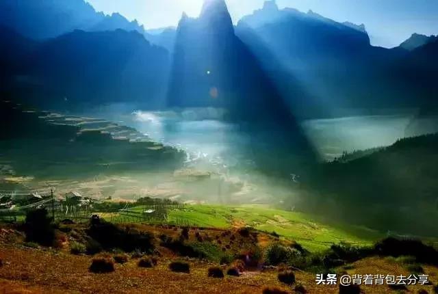 雲朵之下扎尕那，人間仙境，給你多樣的旅行體驗