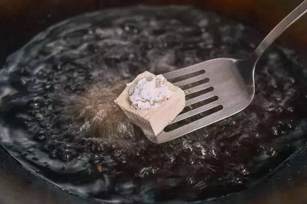 2塊錢的豆腐，這樣做出來根本不夠吃！