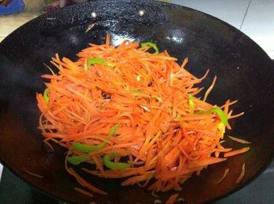 幾道家常素菜美食做法，學會後做給家人吃絕對好吃的停不下筷子！