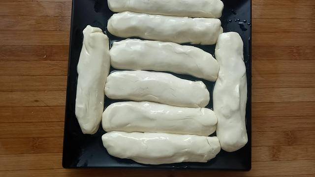 突發奇想用蘿蔔做成煎餅，沒想到出奇的好吃，孩子每天都鬧著要吃
