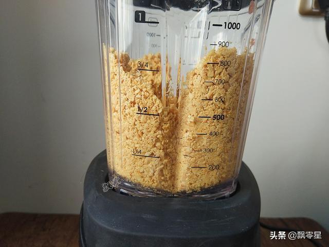 教你在家自製花生醬，簡單又省錢，香濃順滑，比買的好吃