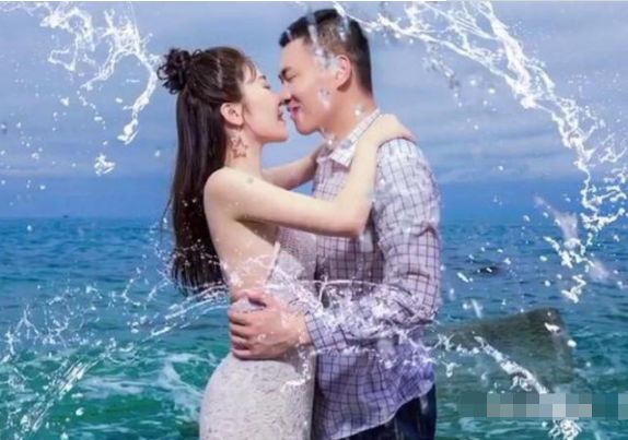 「砸45萬」拍浪漫婚紗照，攝影師「拿拖鞋」秒惹怒新娘，成品一出新娘立刻「羞愧道歉」！