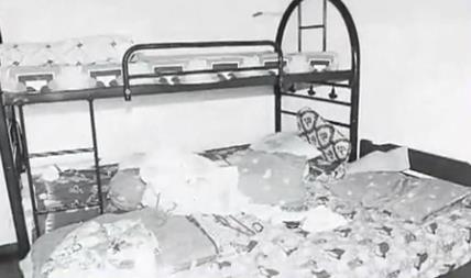 為兒子慶生，父親親手將三名兒女勒斃，再上吊自殺，牆上兩段遺言，讓人不寒而慄