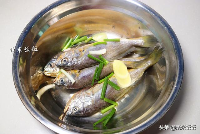 這種魚真好吃，肉如蒜瓣，刺兒少，體質虛弱和貧血者要多吃！