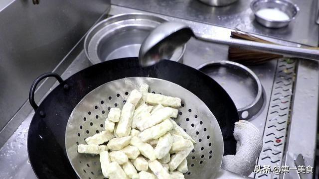 芋頭怎樣裹糖，廚師長教你裹糖技巧，學會這個做法保證一次成功
