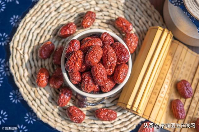營養專家：紅棗縱有「千般好」，但這些人吃了，反而是壞事