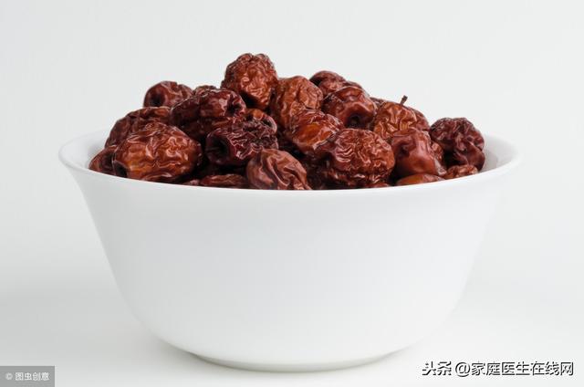 營養專家：紅棗縱有「千般好」，但這些人吃了，反而是壞事