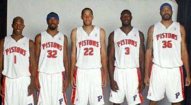 NBA裡五大經典戰術：三角進攻僅第四，排名第一的簡直太無解！