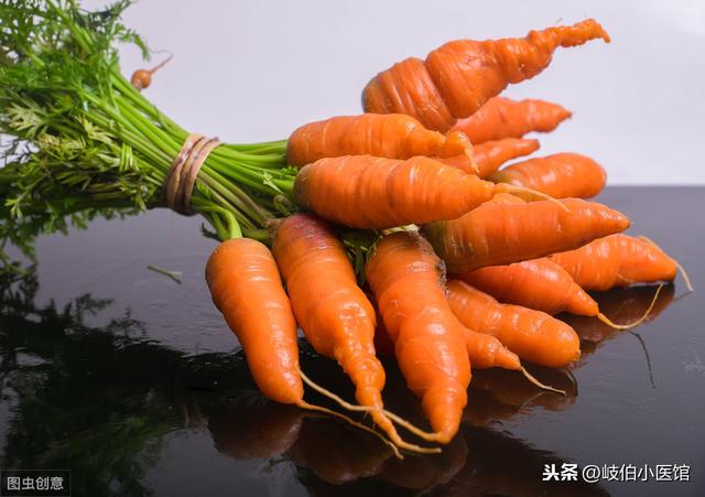 蘋果、橙子、胡蘿蔔，看看中醫在千年前是怎麼用蔬果治病的