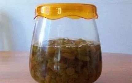 葡萄乾加一寶，常吃可排毒養肝，現在還不吃，吃虧的就是你！