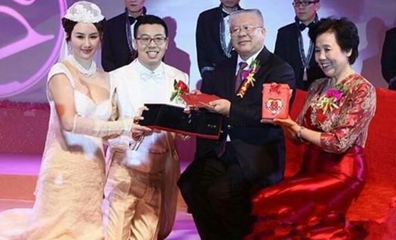 不要彩禮和婚禮是我自願的，可是，當年我不懂事，你就該裝傻嗎？