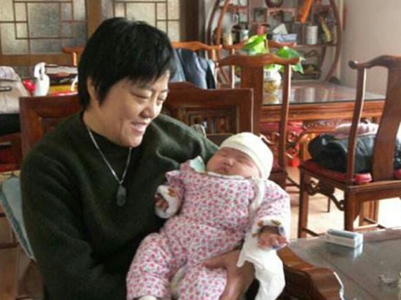 親家母，我出錢又出力幫你帶孫子，你怎麼能這麼教孩子