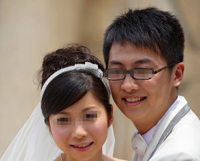 22歲小伙愛上47歲大媽，結婚一年，大媽卻慘不忍睹，尋求離婚