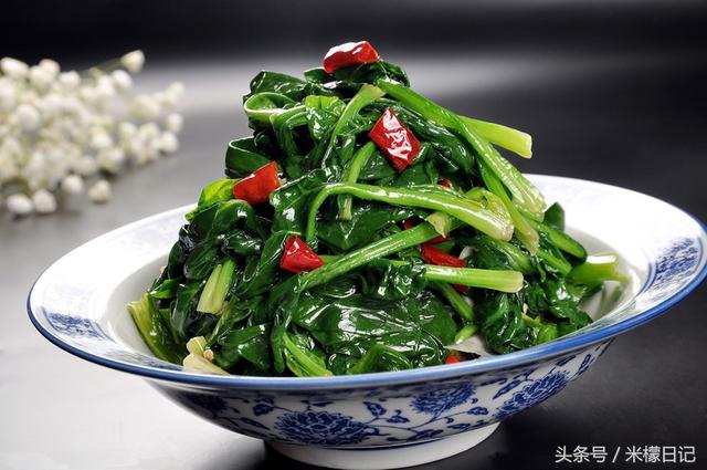 家常菜丨菠菜12種做法出爐，連挑食的孩子都停不下筷子！