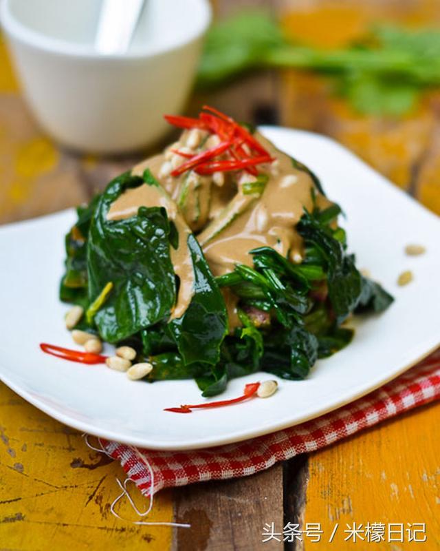 家常菜丨菠菜12種做法出爐，連挑食的孩子都停不下筷子！
