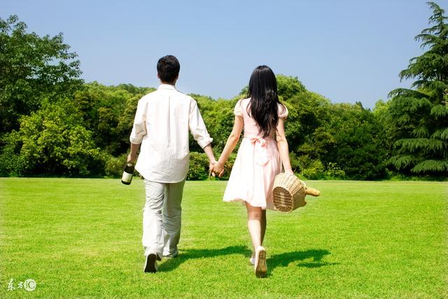 老婆是城裡人，不要彩禮，漂亮能幹，我媽來一趟，她給我個大驚喜