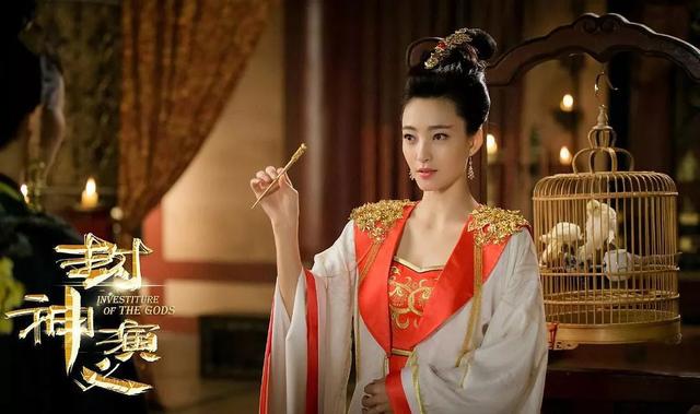 暴躁女星耍大牌猛料！