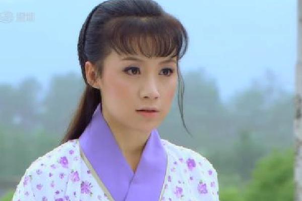 三十年河東三十年河西，曾經楊冪給她做配角今楊冪大火她退出圈子
