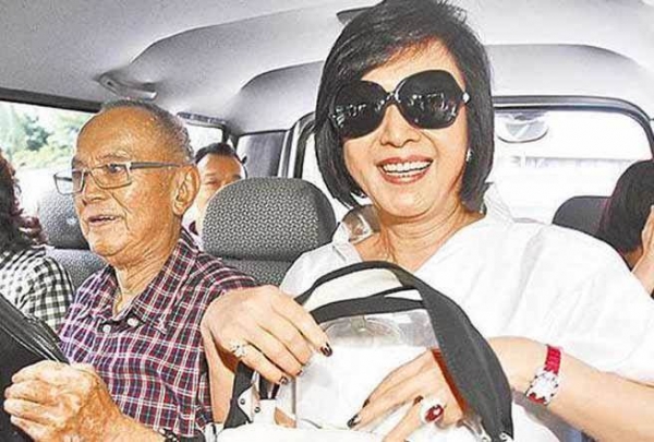 侯佩岑母親「２度搶閨蜜老公」直至當了29年小三後，在侯佩岑大婚之日「含淚道歉」