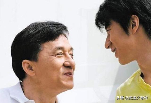 房祖名好心送祝福，不料反遭成龍訓斥，未免對兒子太過嚴苛，知道原因後很多人表示支持