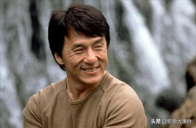 房祖名好心送祝福，不料反遭成龍訓斥，未免對兒子太過嚴苛，知道原因後很多人表示支持