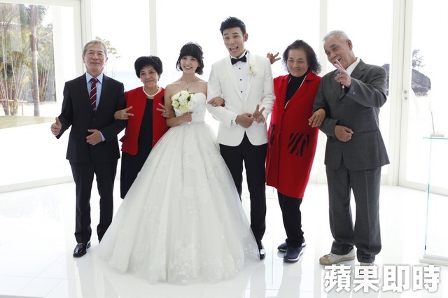香蕉哥哥砸百萬「為妻辦海島婚禮」浪漫曝光！他淚曝傳訊給張善為：「他已經收不到了...」