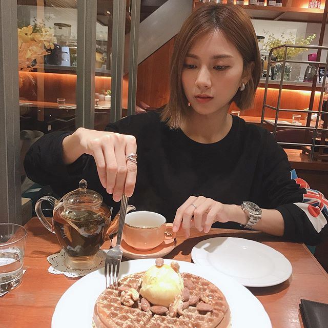 閃亮亮有比出道前的豆花妹漂亮嗎？