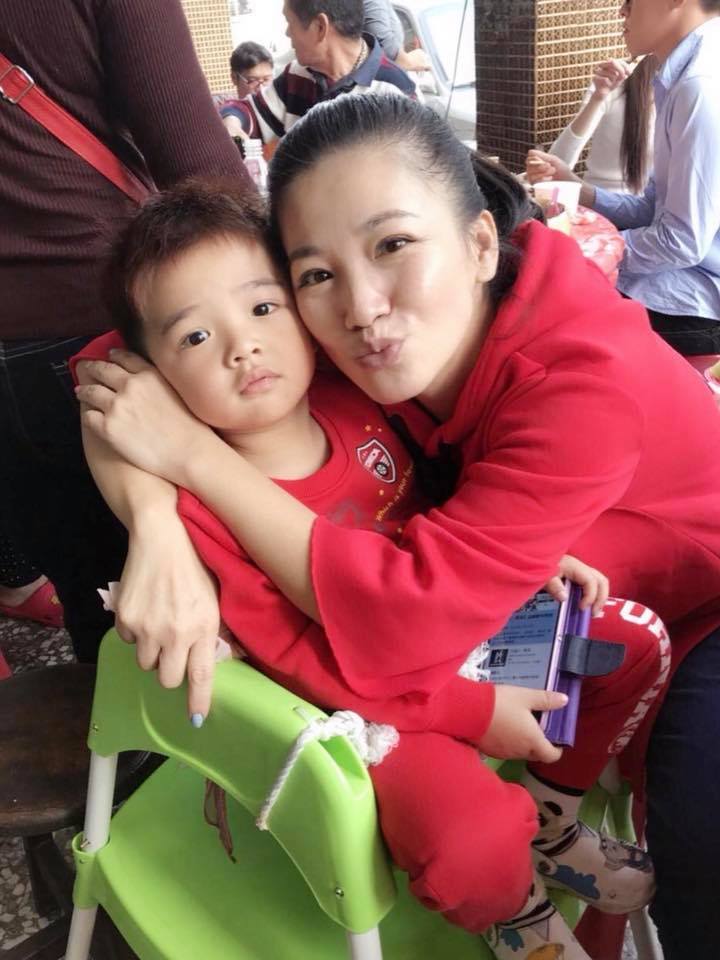 黃妃「結婚12年流產4次」崩潰：就不會活啊！好不容易懷子「臥床58天」不捨老公無人照顧