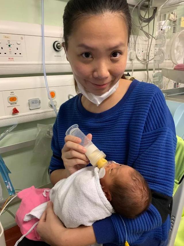 老婆早產大量失血切子宮保命！47歲知名男星：寶寶出生只有1.9磅！