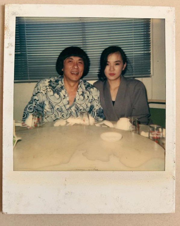 豬哥亮逝世2年！謝金燕首曬25年前父女照 網淚：有洋蔥... 原來姐姐心目中的父親一直沒離開！