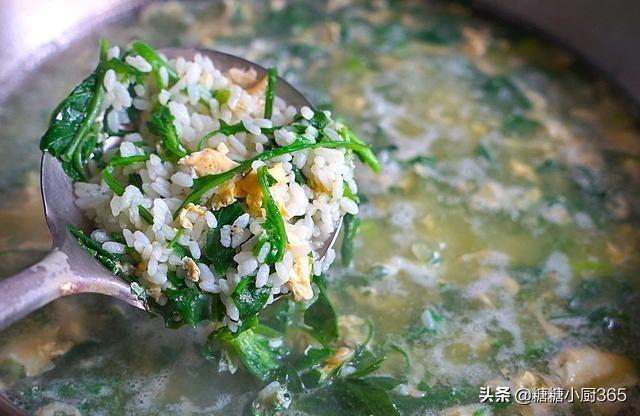 這飯真鮮香，每次煮一大鍋，我都絕不手軟，准能吃三碗才覺得過癮