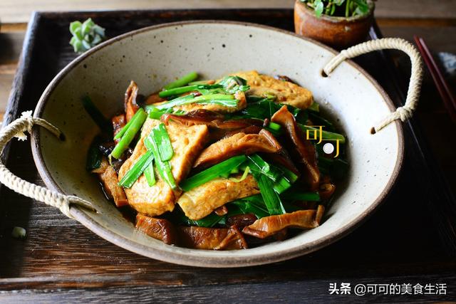 夏天最愛這樣吃豆腐，與這兩樣一起燒成本不到10元，10分鐘端上桌