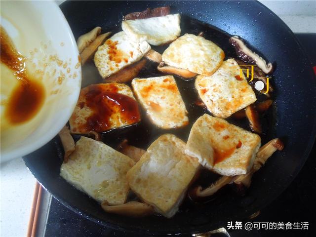 夏天最愛這樣吃豆腐，與這兩樣一起燒成本不到10元，10分鐘端上桌