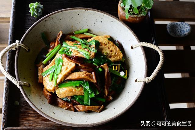 夏天最愛這樣吃豆腐，與這兩樣一起燒成本不到10元，10分鐘端上桌