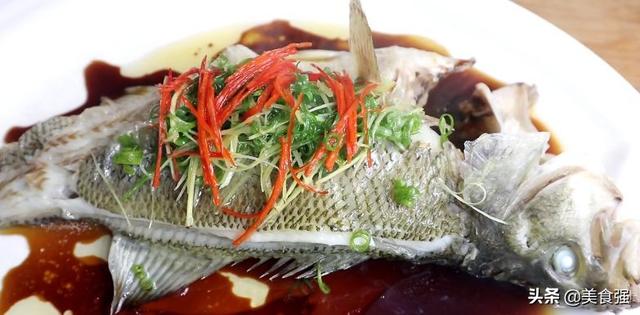 「清蒸鱸魚」原來有這麼多的講究、漲知識了