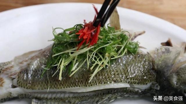 「清蒸鱸魚」原來有這麼多的講究、漲知識了