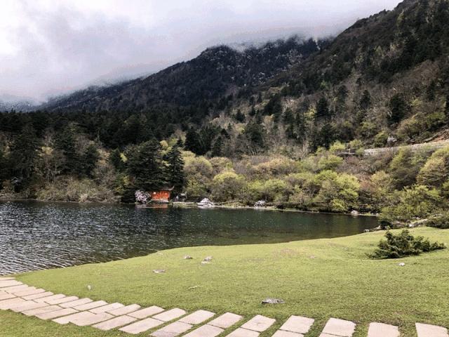 四川這條神奇的「雲端天路」，可直達雪山、草原，還能看「海」！
